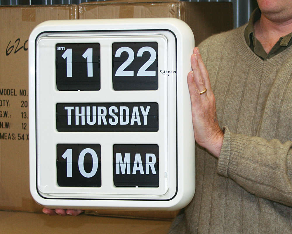 Jadco Auto Digital Day of the Week Calendar Flip Clock